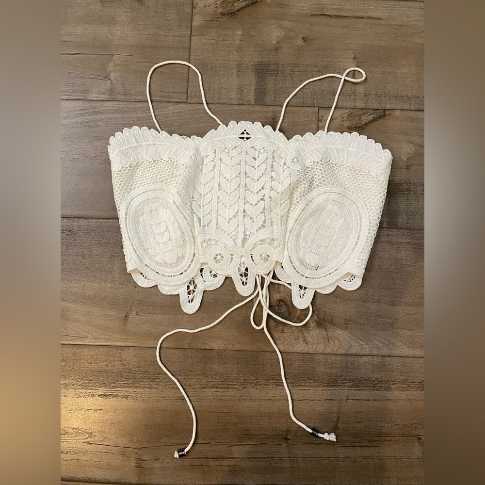F21 - White crochet crop top